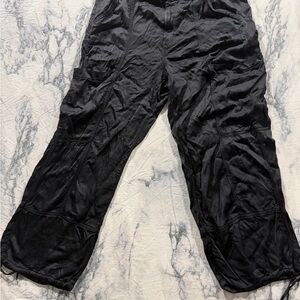 American Eagle Outfitters Black Cargo Pants with Utility Pockets